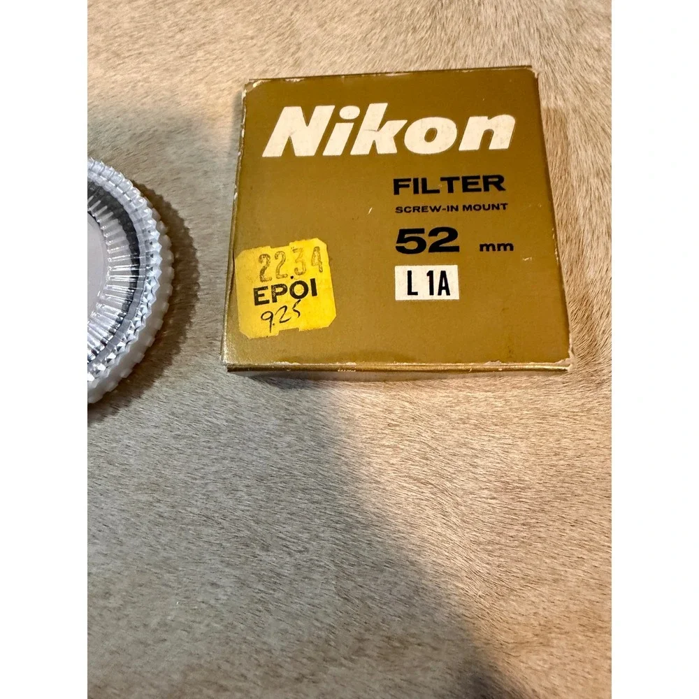 NIB Nikon L1A 52mm Screw-In Mount Filter Lens Protector Made in Japan Vintage